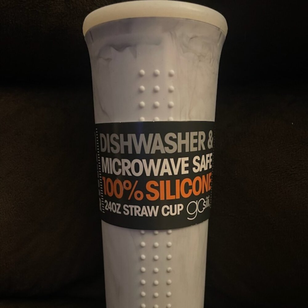 Reusable Silicone Straw Cup and Tumbler, 24oz